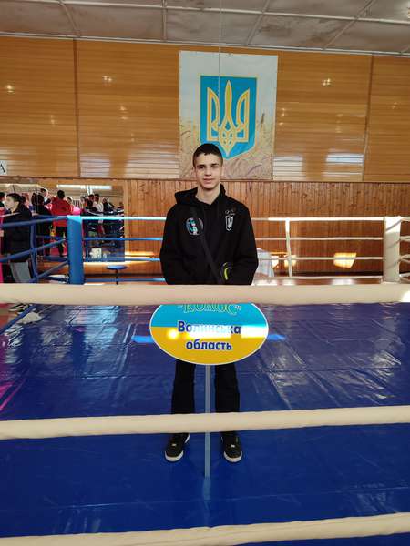 Волинянин здобув «срібло» на Всеукраїнських змагань з боксу