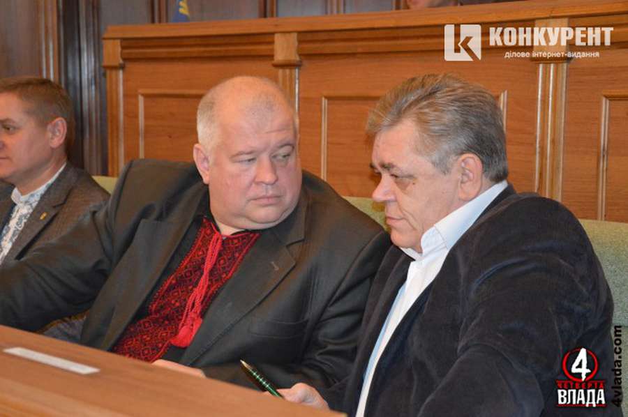 Олександр Бик (зліва) та Анатолій Вітів. Останній свого часу працював заступником директора та комерційним директором ТзОВ ВКФ 