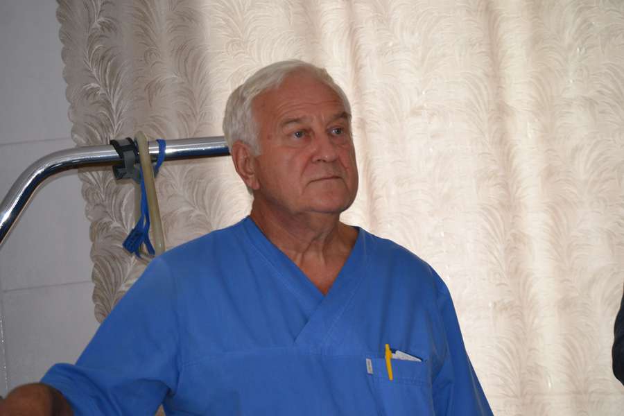 Завідувач відділення анестезіології з палатами інтенсивної терапії, заслужений лікар України Микола Філіпчук