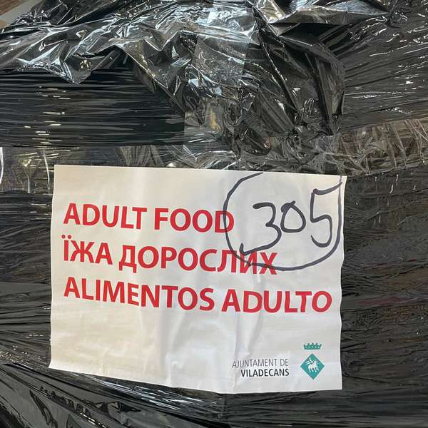 З Іспанії до Луцька приїхали 22 тонни гуманітарної допомоги (фото, відео)