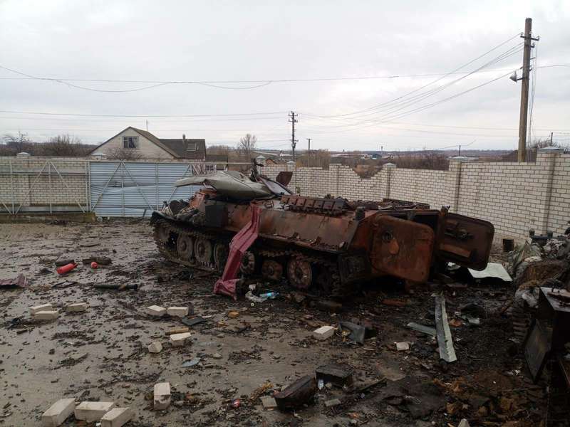 Українські воїни звільнили село на Харківщині та знищили більше двох десятків техніки (фото)
