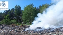 На Ковельщині загасили пожежу на сміттєзвалищі (фото)