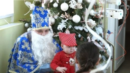 Онкохворі діти у Луцьку отримали подарунки на день Святого Миколая (відео)