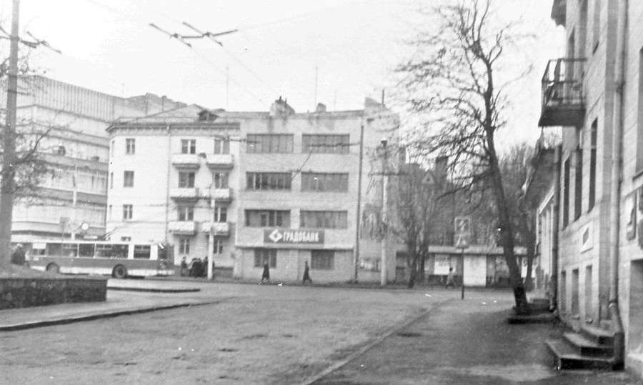 Які тролейбуси їздили у Луцьку 30 років тому (фото)