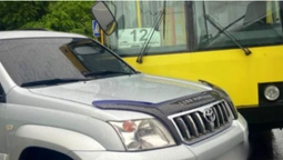 Аварія за участю тролейбуса у Луцьку: водій «рогатого» не обрав безпечної швидкості (фото)