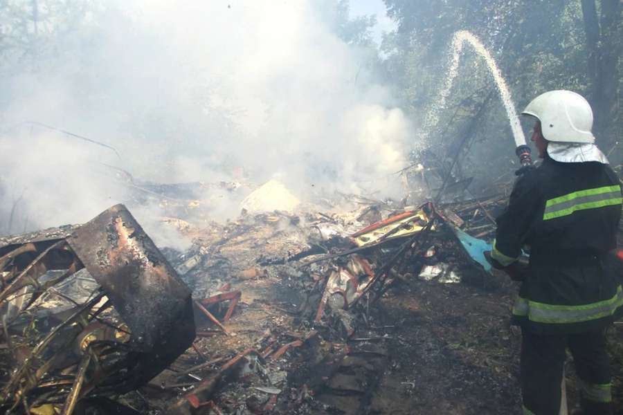 На Полтавщині згорів літак АН-2, загиблих немає (фото)
