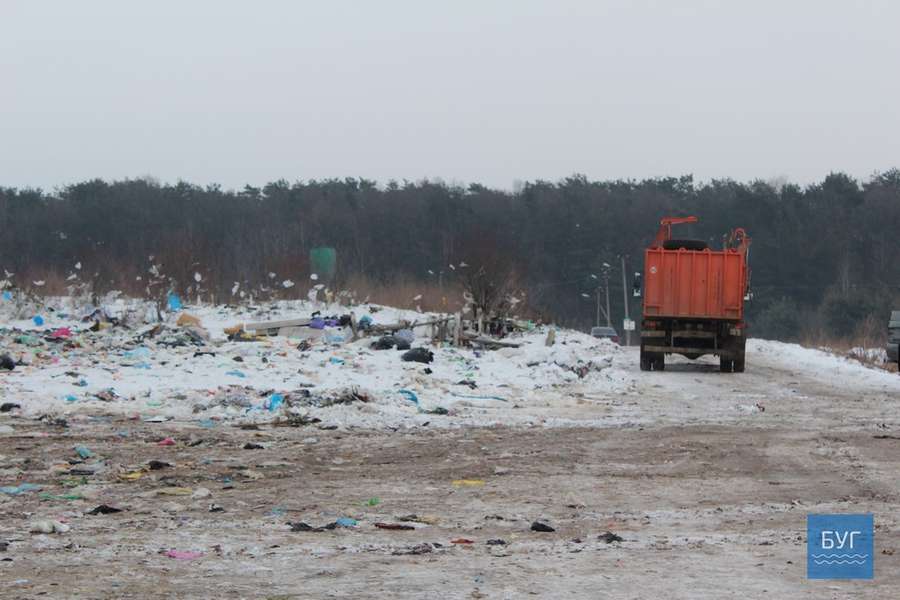 У Володимирі не вистачає коштів на розробку нової карти сміттєзвалища (фото)