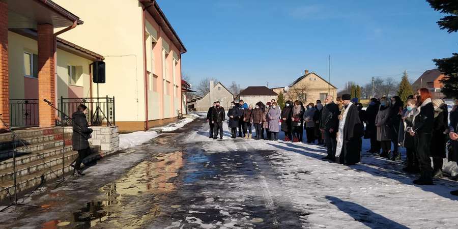 У селі Лище відкрили меморіальну дошку пам'яті Миколи Сорочука