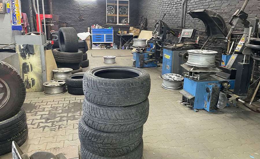 Продавав шини без чеків: на Волині підприємця оштрафували на 418 тисяч гривень (фото)