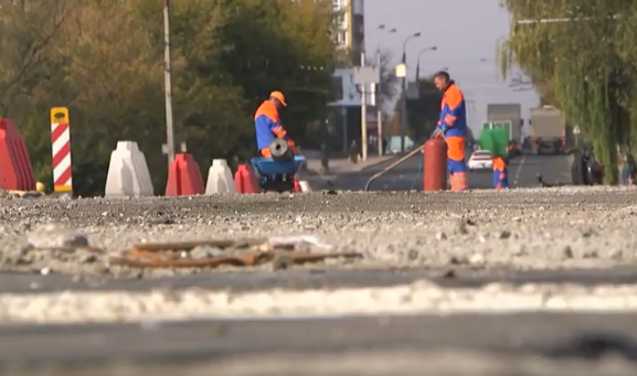 Ремонт мосту на Ковельській затягнеться до весни (відео)