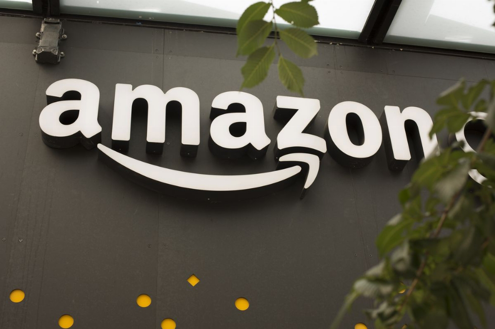 Amazon відкрив чотирьохзірковий офлайн-магазин