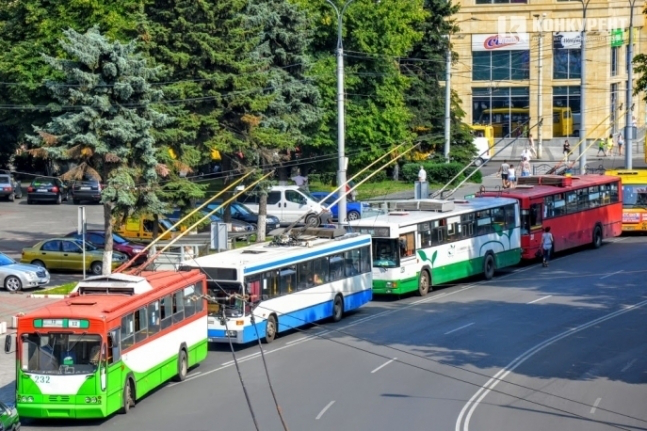 Безпечний, комфортний, український: який транспорт потрібен пасажирам