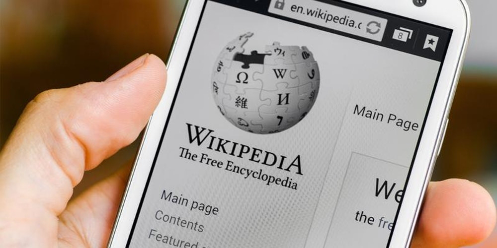Вікіпедія припинила виходити чотирма мовами 