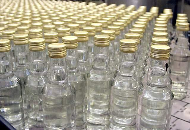 На Волині викрили два цехи з виробництва фальсифікованого алкоголю