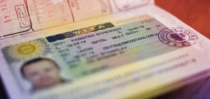 Перевірку прохачів і власників шенгенської візи посилять 