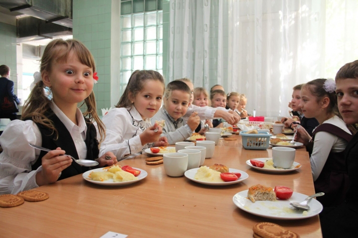 Аби не проводити тендери на харчування школярів, у Луцьку впровадили орендну схему 