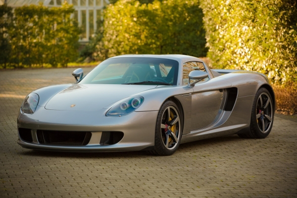Porsche відкриває виставку в Берліні