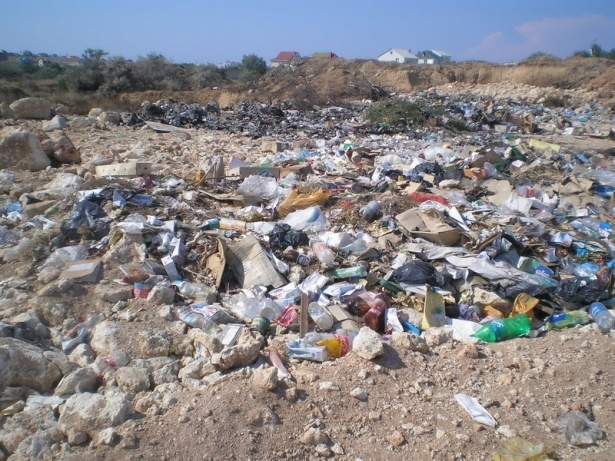 На полігон у Брище заборонять ввозити несортоване сміття 