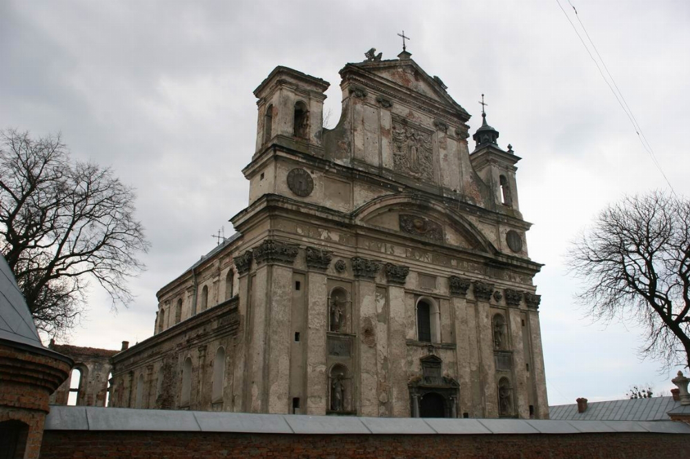 Поляки сподіваються завершити реставрацію волинського костелу у 2018 році
