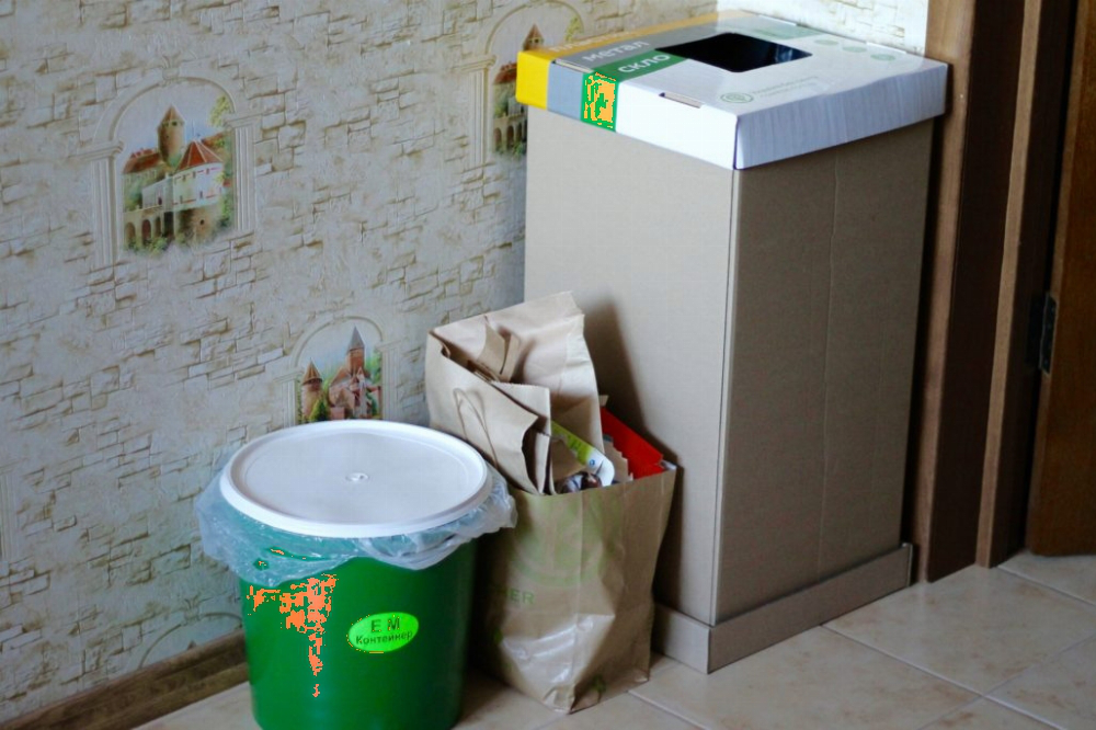 Vox populi: що не так із сортуванням сміття у Луцьку (фото)