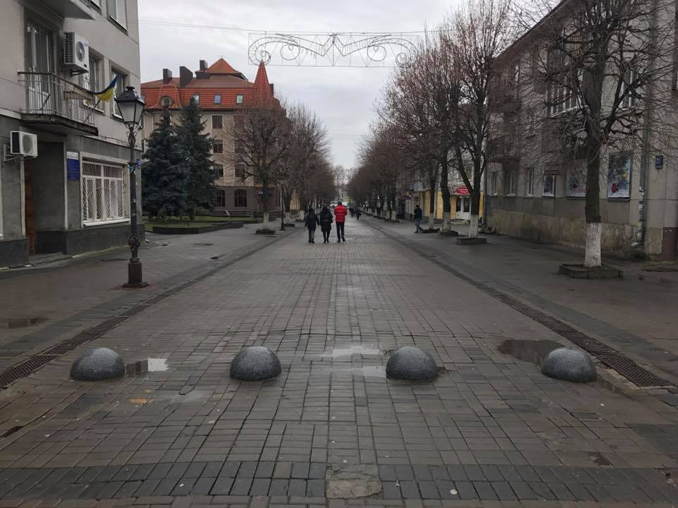 Вулиця Лесі Українки в Луцьку остаточно стала пішохідною (Фото)
