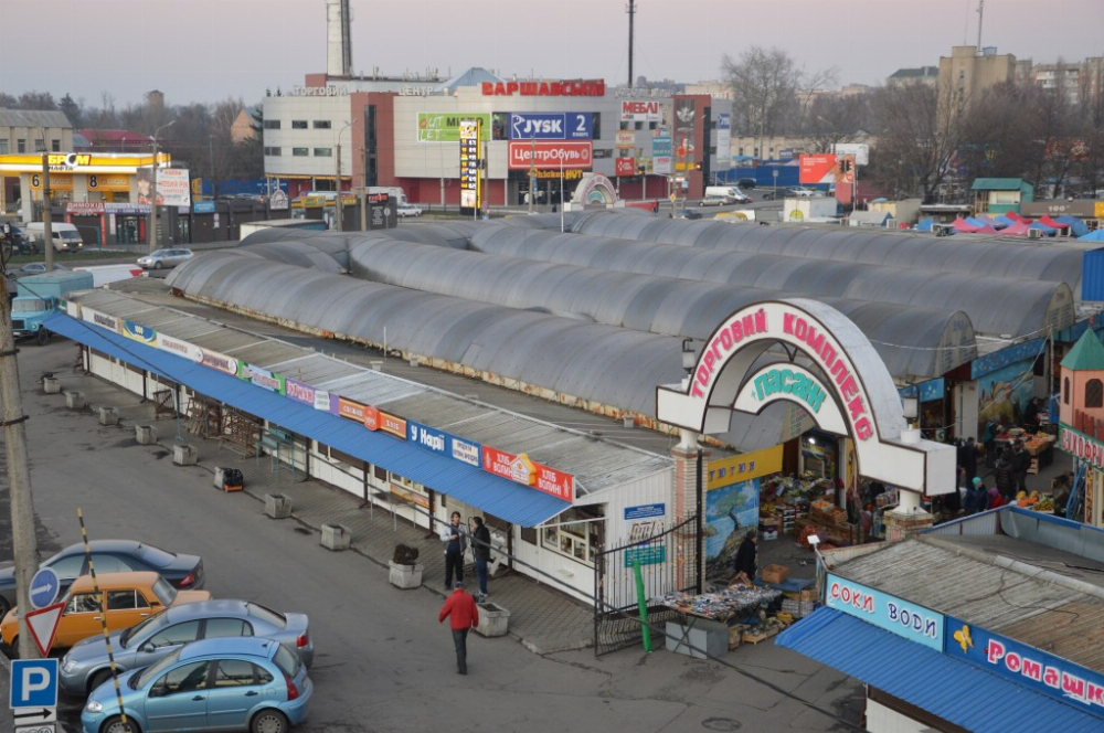Підприємці із «Завокзального» ринку поскаржились на облспоживспілку в Луцькраду