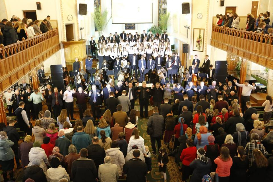 У Луцьку відбувся конгрес церков євангельських християн-баптистів (фото) 