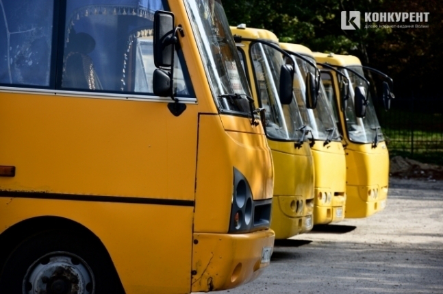 Перевізники в Луцьку хочуть зменшити кількість автобусів на маршрутах