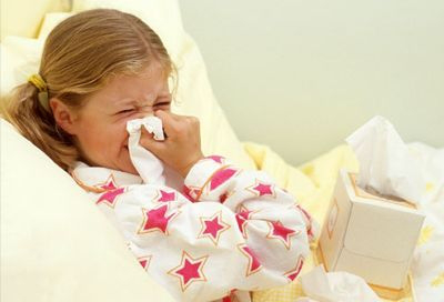 У МОЗі розказали, чого не рекомендують при грипі і ГРВІ у дітей