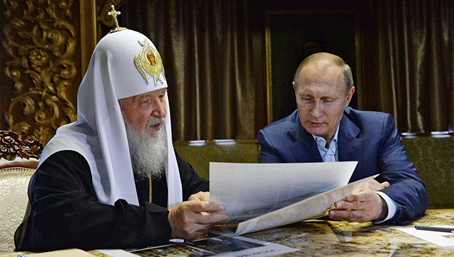 Російська православна церква розриває зв'язки з Константинополем 
