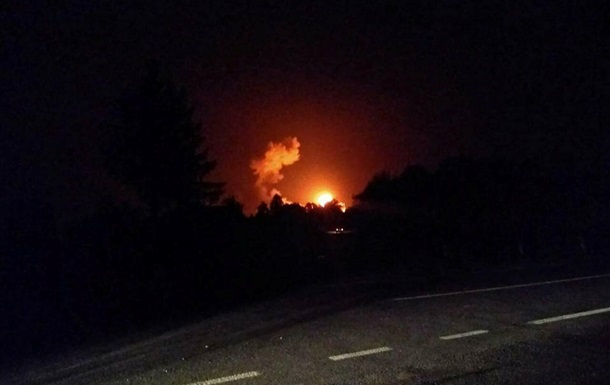 У Вінницькій області сталася пожежа на складах боєприпасів 
