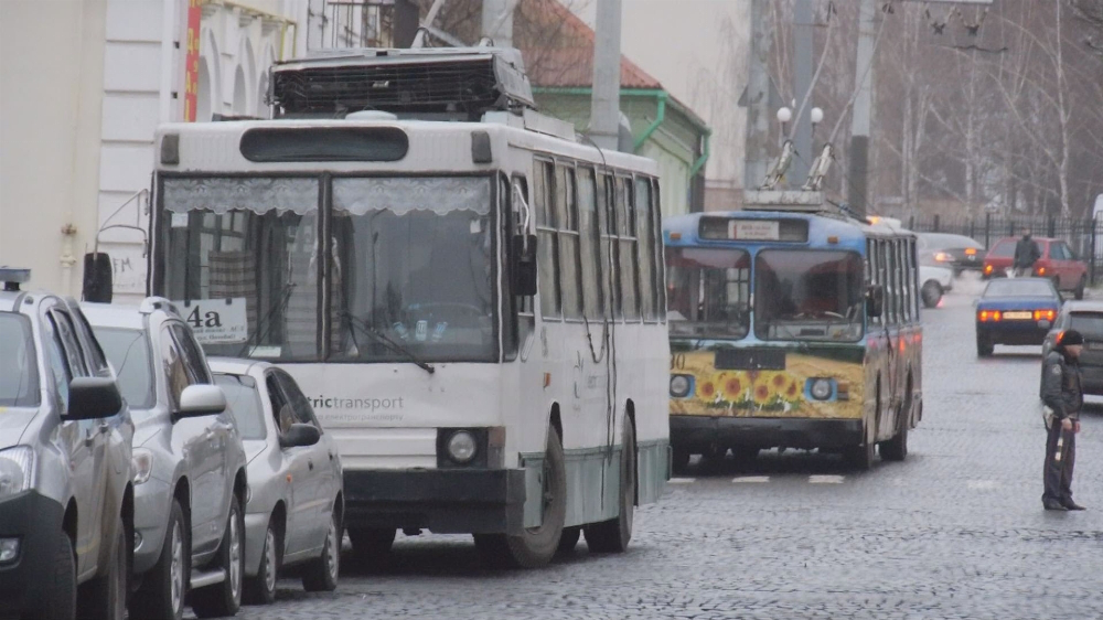 Діти переселенців їздитимуть безплатно у луцьких тролейбусах