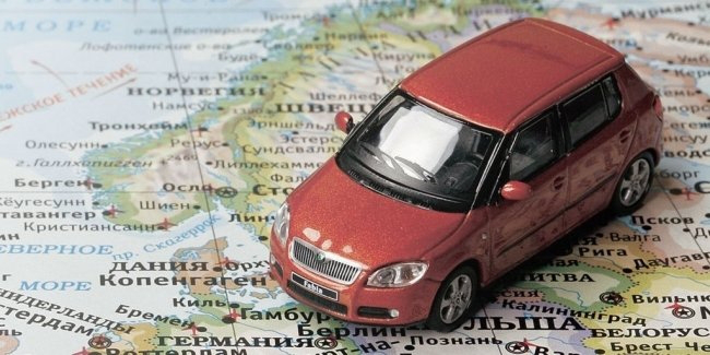 У ЄС на авто: які документи необхідні водіям (інфографіка)