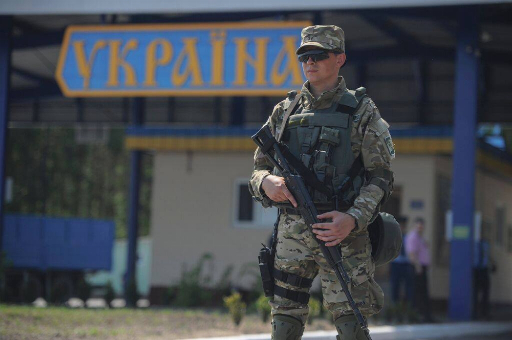 Українські прикордонники переходять на посилений режим 