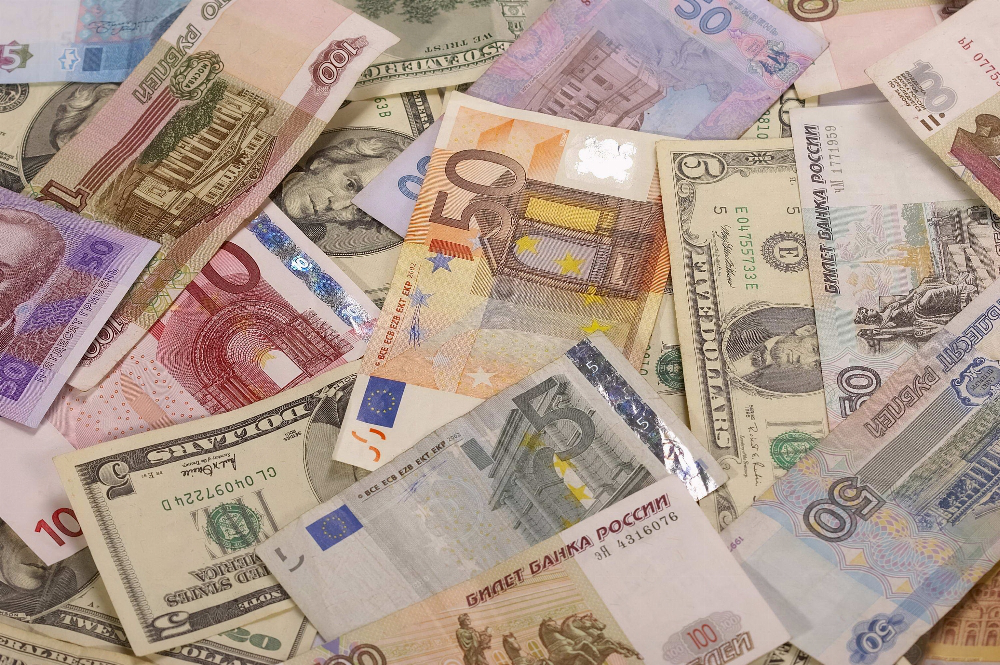 Національний банк спростив купівлю валюти для бізнесу