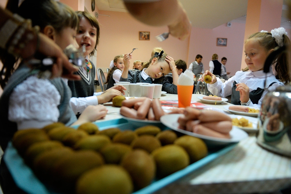 На Волині скасували 25-мільйонний тендер на харчування дітей-чорнобильців