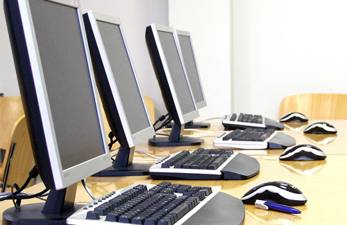 Китайці подарували волинським школам 801 комп'ютер 