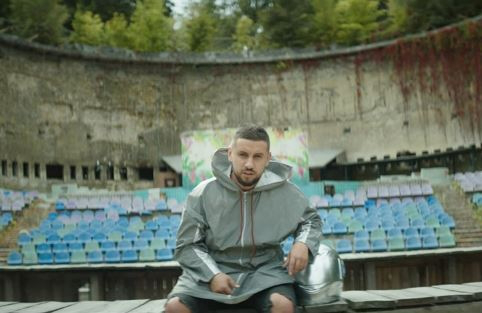 Співак із Луцька випустив спільний кліп з російським репером L'One (відео)