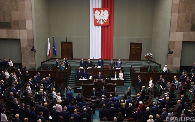 Парламент Польщі не погодив повну заборону абортів