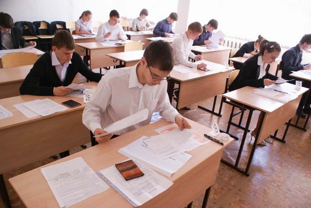 В Україні випускні екзамени більше не задаватимуть у школах