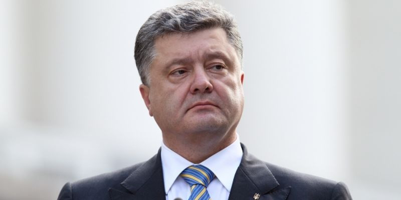 Порошенко заявив про початок переговорів щодо звільнення Криму