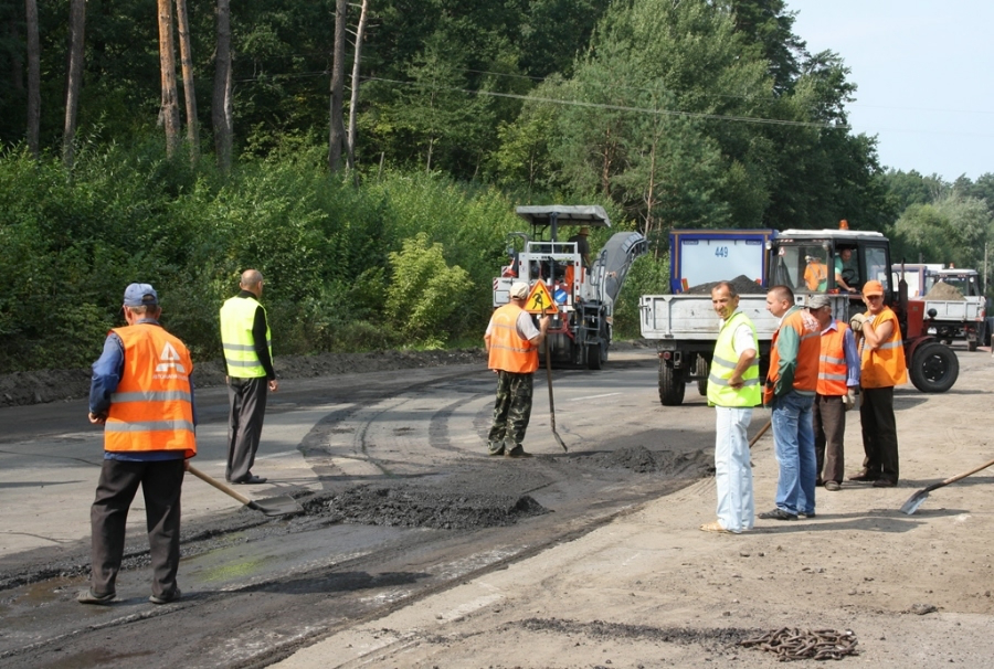 На ремонт дороги Рівне-Луцьк-Устилуг виділять 40 мільйонів гривень