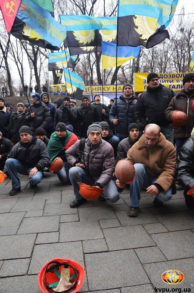 Шахтарі ДП «Львівугілля» розпочали Новий рік зі страйку