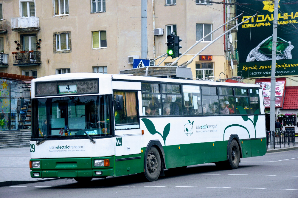 У Луцьку підняли вартість проїзду у тролейбусах