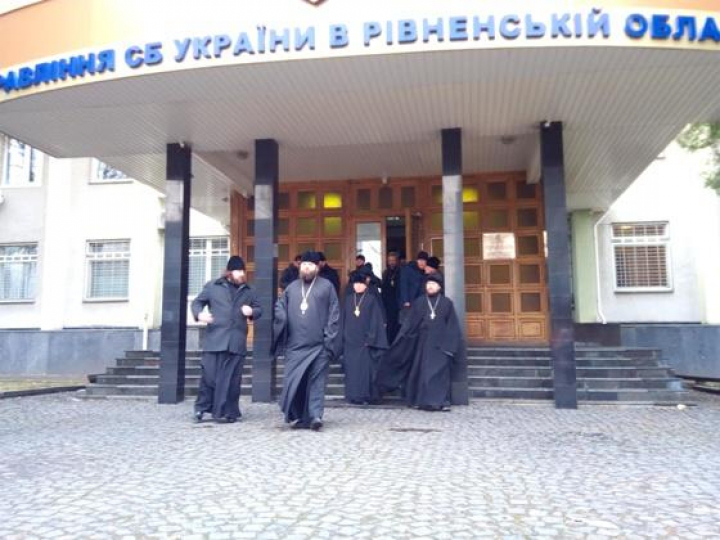 СБУ допитала 14 священиків з Рівненської області через підозру у державній зраді