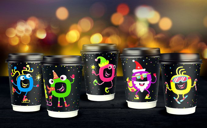Різдвяний хор від стаканів: в «ОККО» «заспівали» кавові стакани