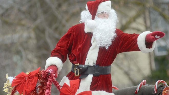 Санта-Клаус вирушив у свою щорічну навколосвітню різдвяну подорож