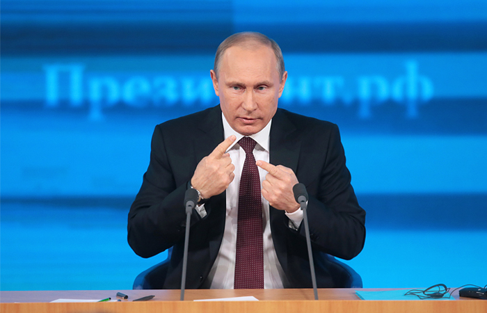 Путін заявив, що Росія захищатиме вірян в Україні