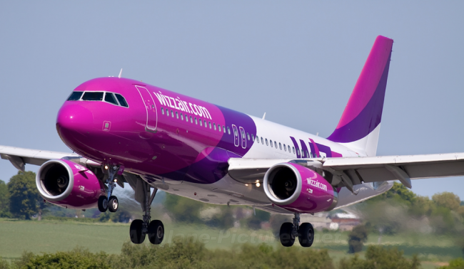 З травня Wizz Air відкриває два нові напрямки з Києва до Греції