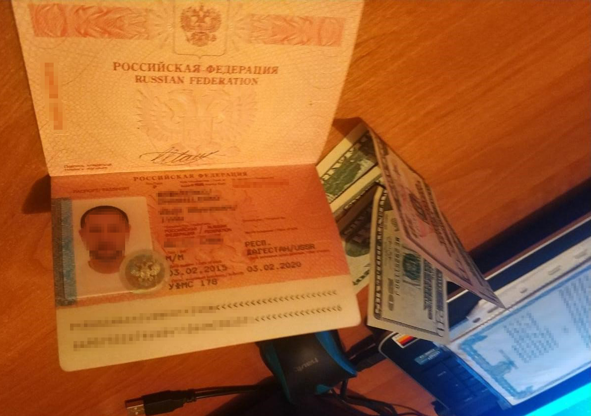 Волинь: росіянин давав 90 доларів за в'їзд в Україну (фото)